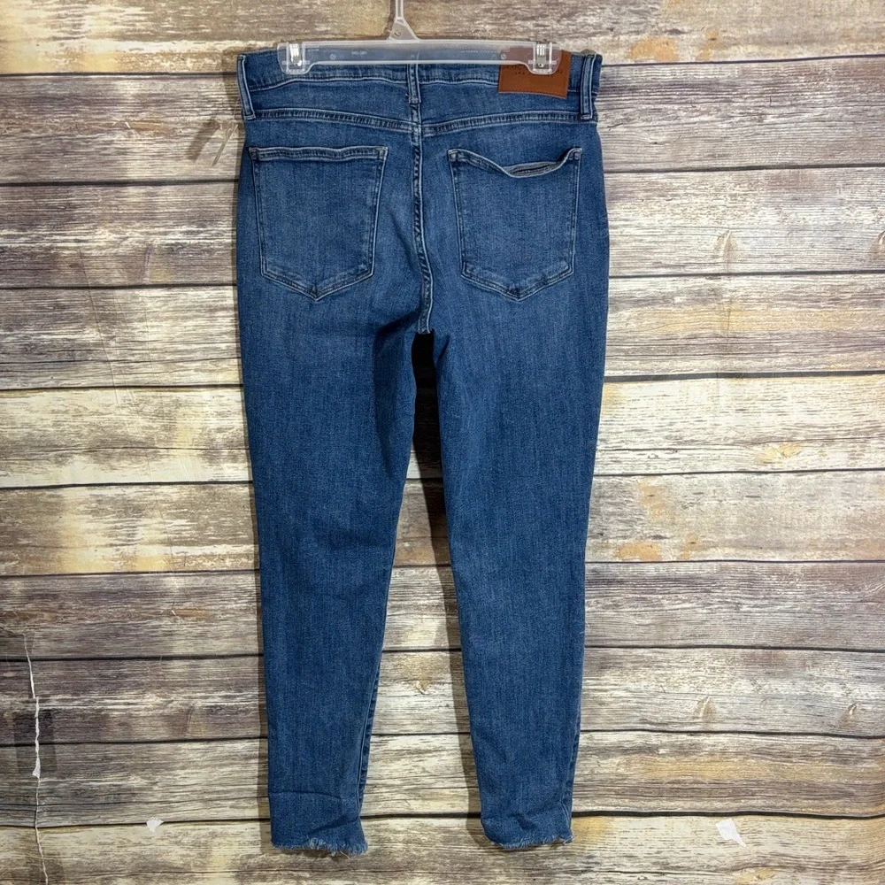 Lucky Brand Jeans Ava Mid Rise Super Skinny Distressed 10 30 Frayed‎ Hem Stretch